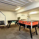 Appartement 6 Person On A In *