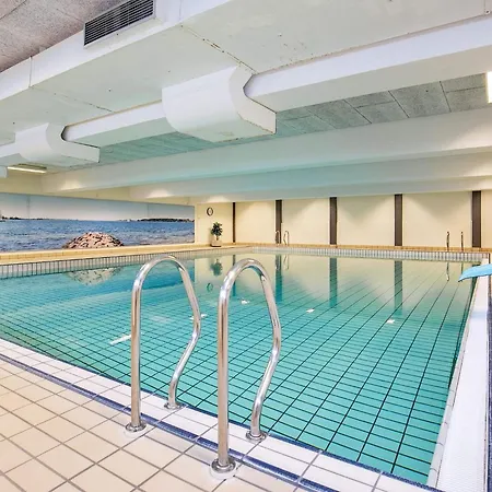 Apartamento 6 Person On A In *